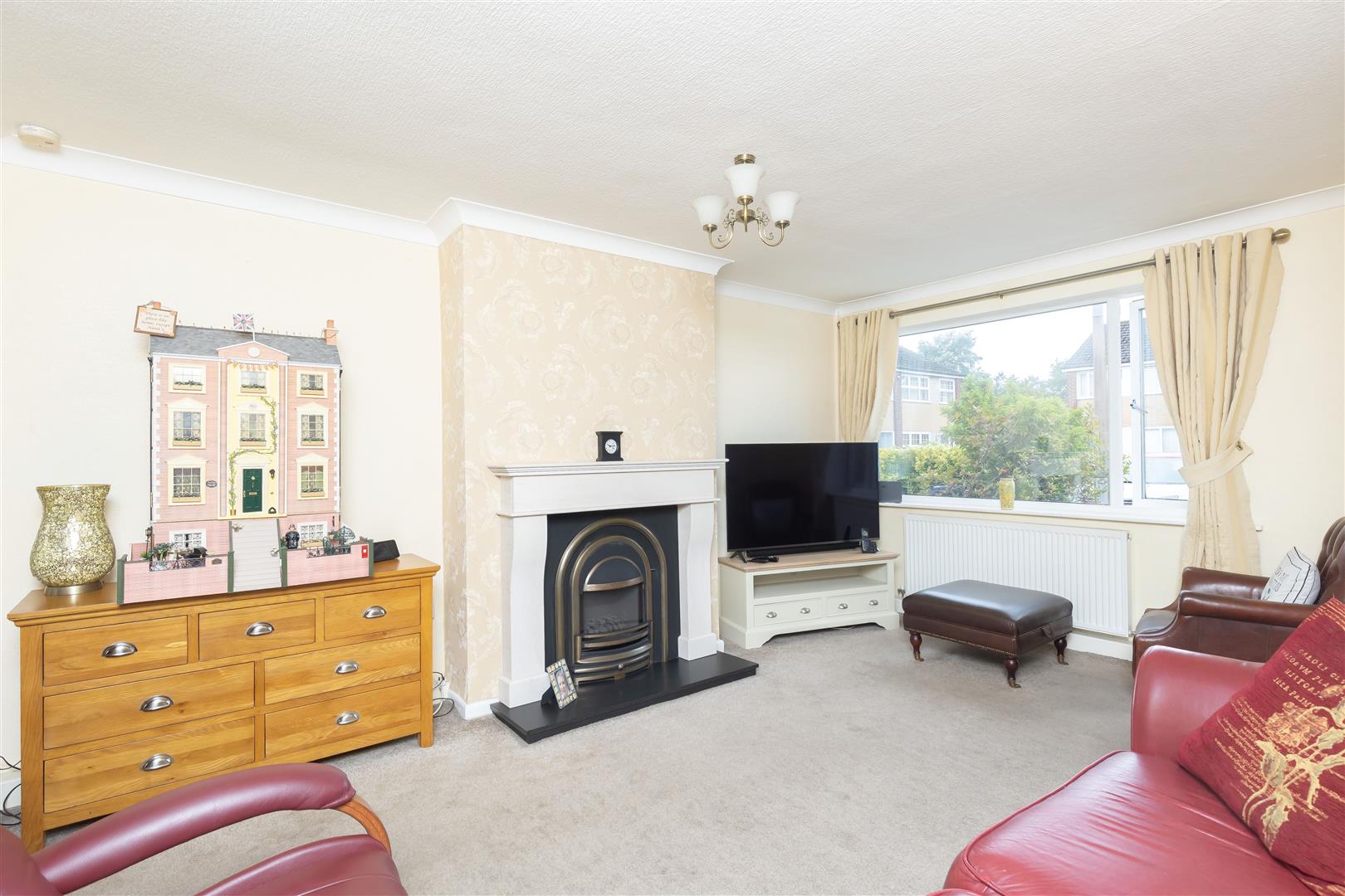 4 bed property in Langholm Close, Leyland